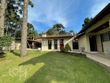 Image 39 - 895080