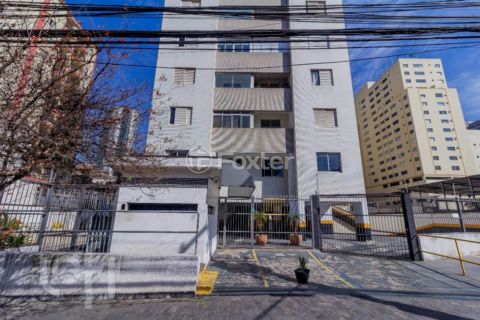 Image 31 - 896275