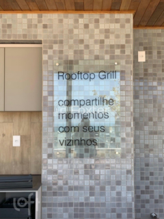 Image 24 - 896421