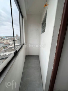 Image 20 - 896636