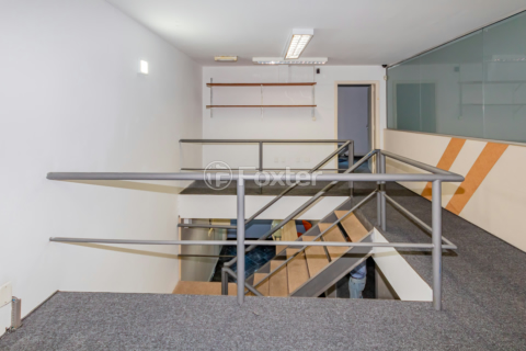 Image 38 - 896927
