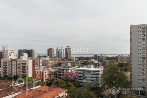 Image 47 - 896990