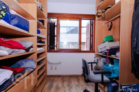 Image 38 - 896997
