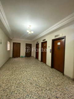 Image 37 - 897235