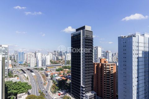 Image 21 - 897373