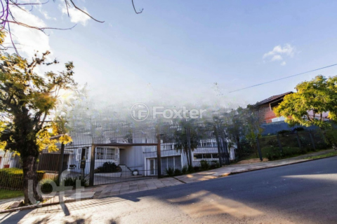 Image 72 - 897490