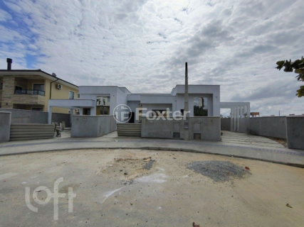 Image 35 - 897792