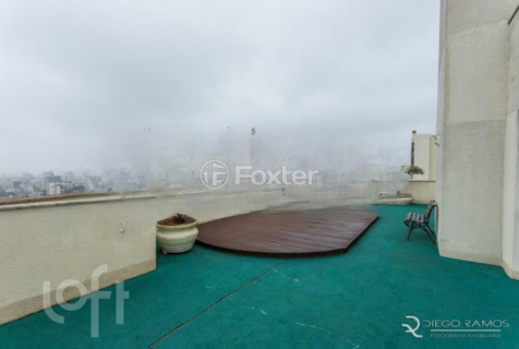 Image 8 - 898248