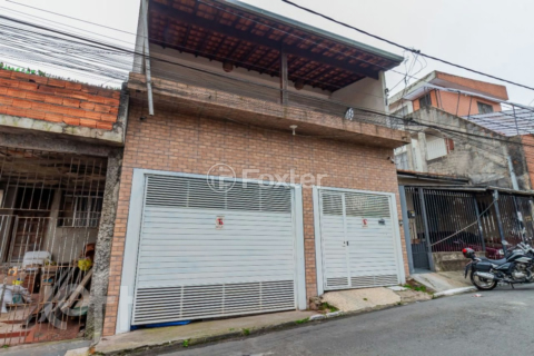 Image 38 - 898299