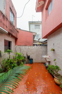 Image 31 - 898299