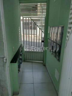 Image 29 - 898365