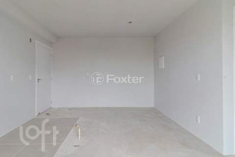 Image 3 - 898418