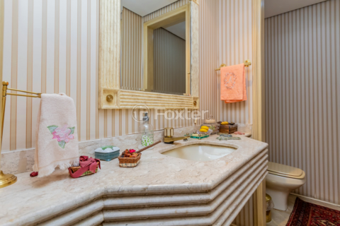 Image 71 - 898448