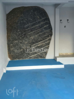 Image 32 - 898663