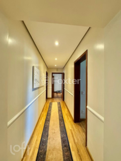 Image 34 - 898973