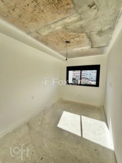 Image 7 - 899135