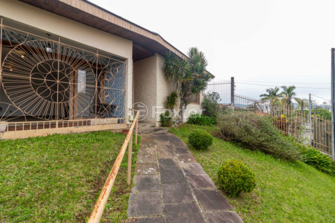 Image 31 - 899185