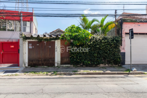 Image 35 - 899587