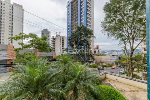 Image 34 - 899641