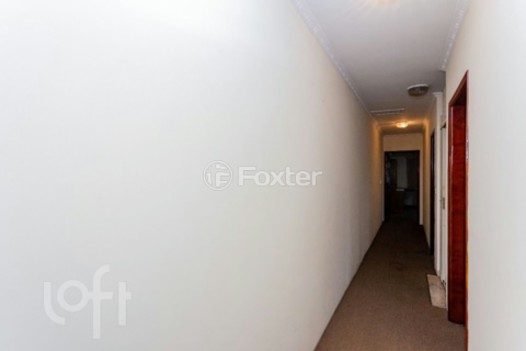 Image 33 - 899768
