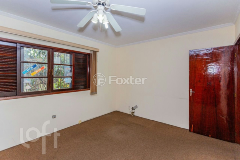 Image 31 - 899768