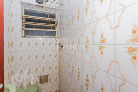 Image 73 - 899768