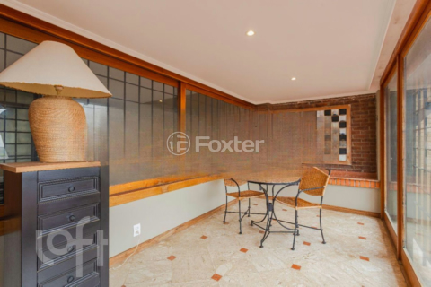 Image 38 - 899813