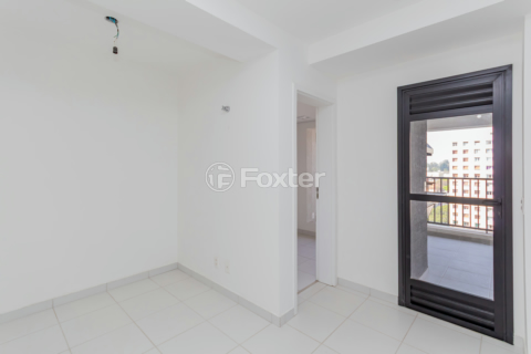 Image 39 - 899815
