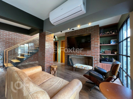 Image 4 - 902522