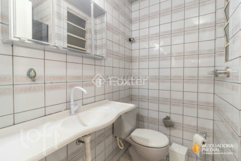 Image 4 - 904356