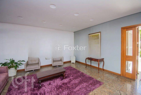 Image 37 - 904703