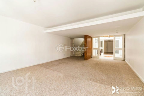 Image 8 - 905644