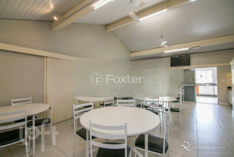 Image 6 - 906586