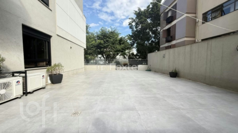 Image 10 - 907304