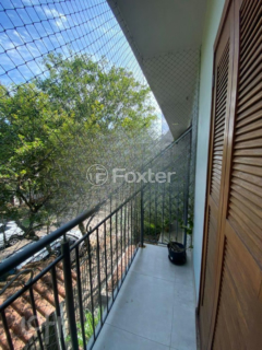 Image 38 - 907429