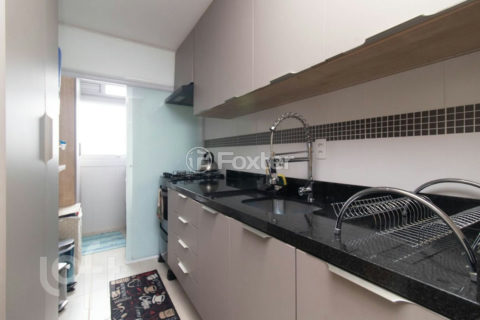 Image 5 - 909856