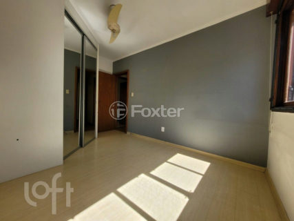Image 29 - 911034