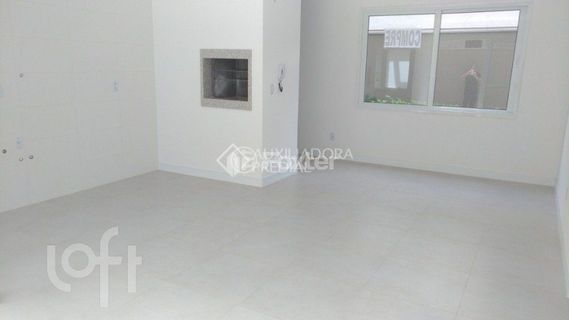 Image 6 - 912544