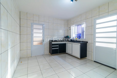 Image 29 - 913652