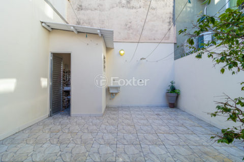 Image 47 - 913652