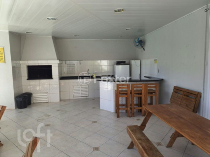 Image 36 - 915002