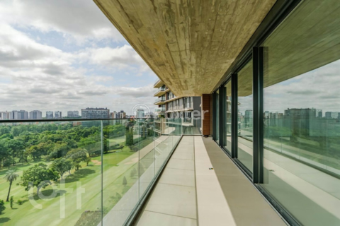 Image 34 - 915821