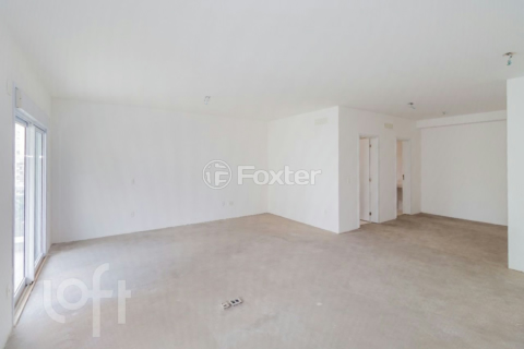 Image 35 - 915915