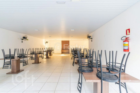 Image 34 - 916405