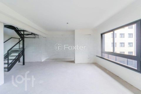 Image 4 - 916460