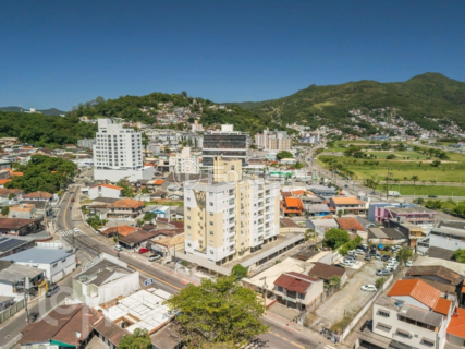 Image 23 - 916504