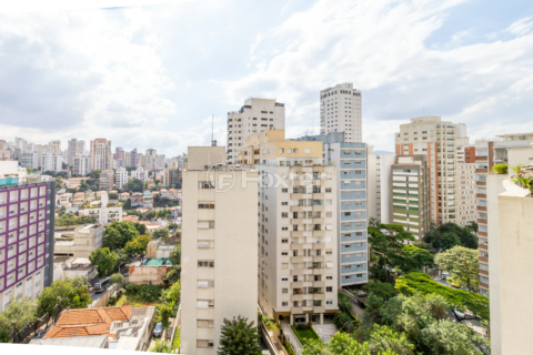 Image 34 - 916538