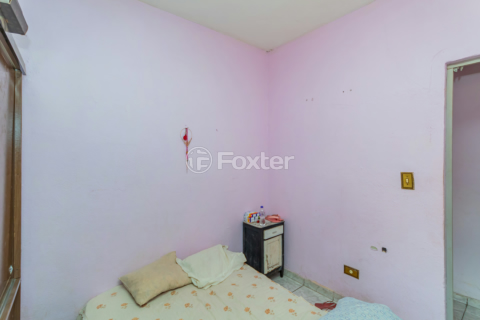 Image 32 - 916754