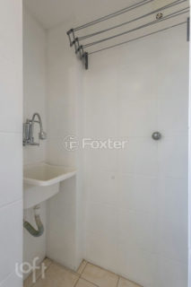 Image 7 - 916922
