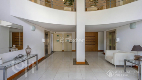 Image 35 - 917056